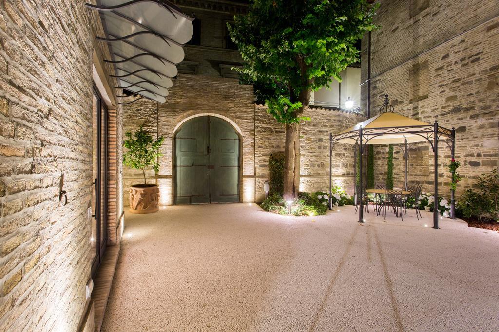 Palazzo Gentili Lägenhet San Severino Marche Exteriör bild