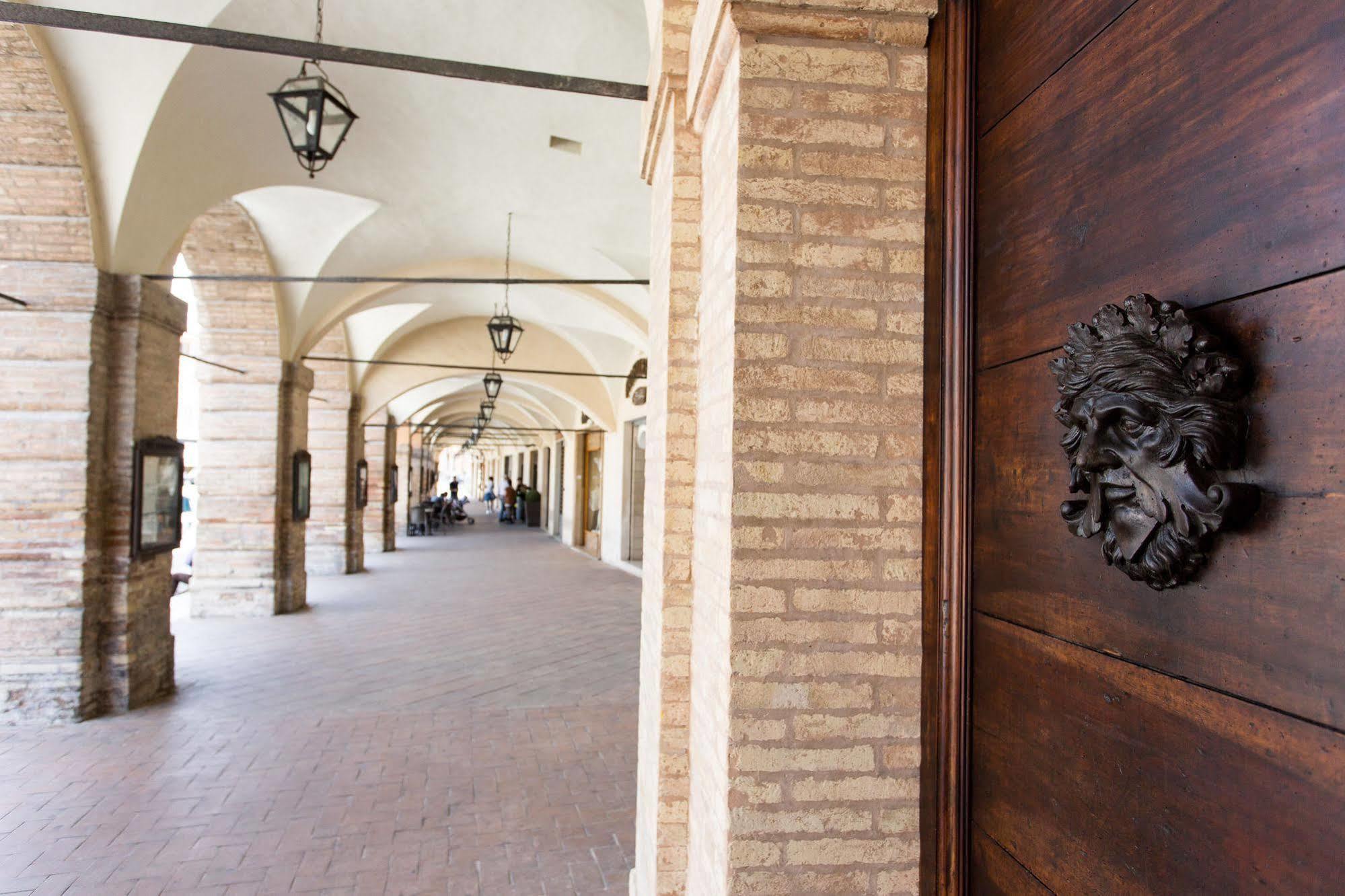 Palazzo Gentili Lägenhet San Severino Marche Exteriör bild