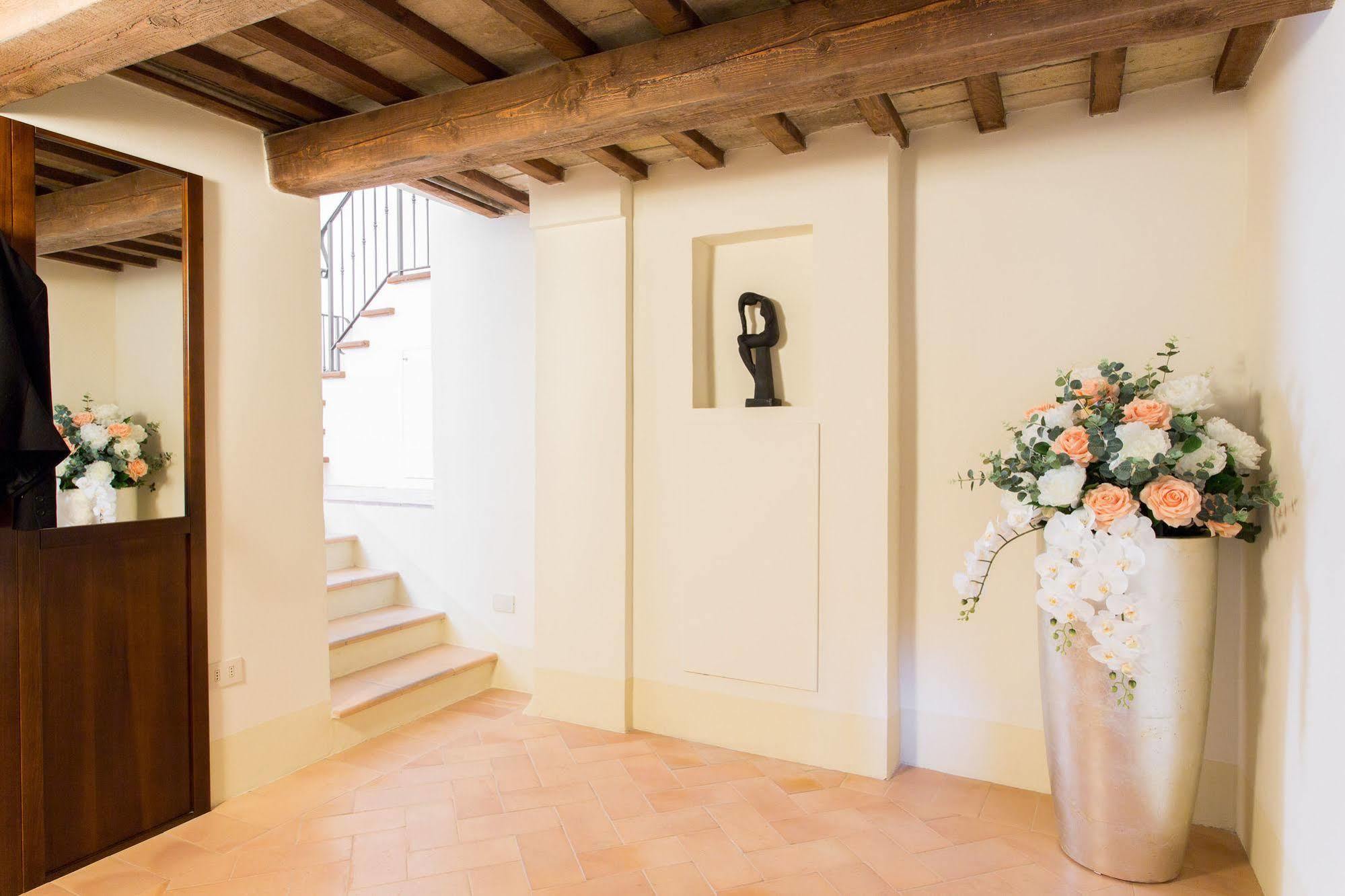 Palazzo Gentili Lägenhet San Severino Marche Exteriör bild